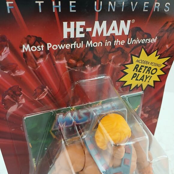 Masters of the Universe He-Man & Anti-Eternia He-Man Figures Retro Play 2021 - Picture 7 of 16